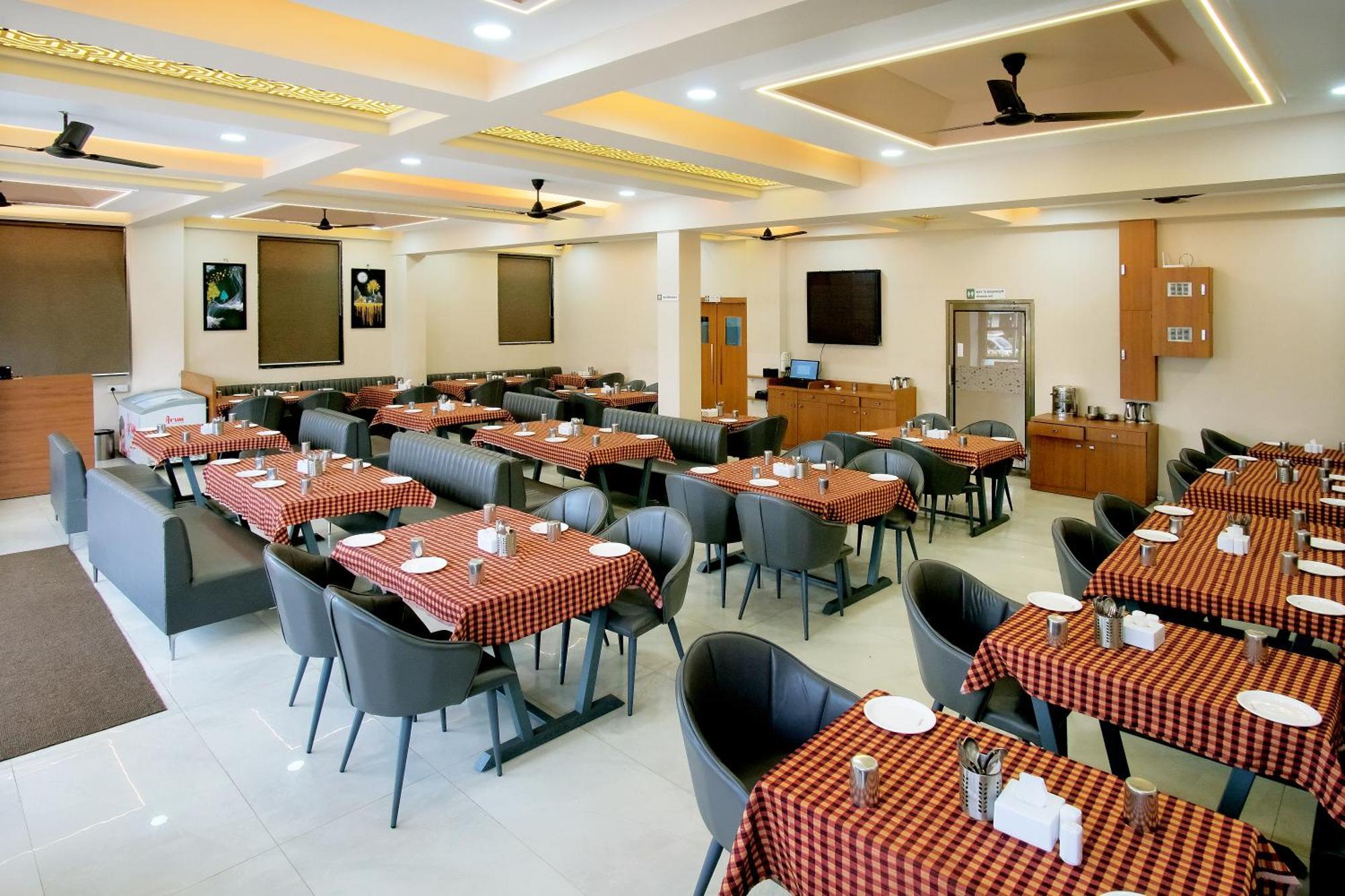 Hotel The Marion Нашик Екстер'єр фото