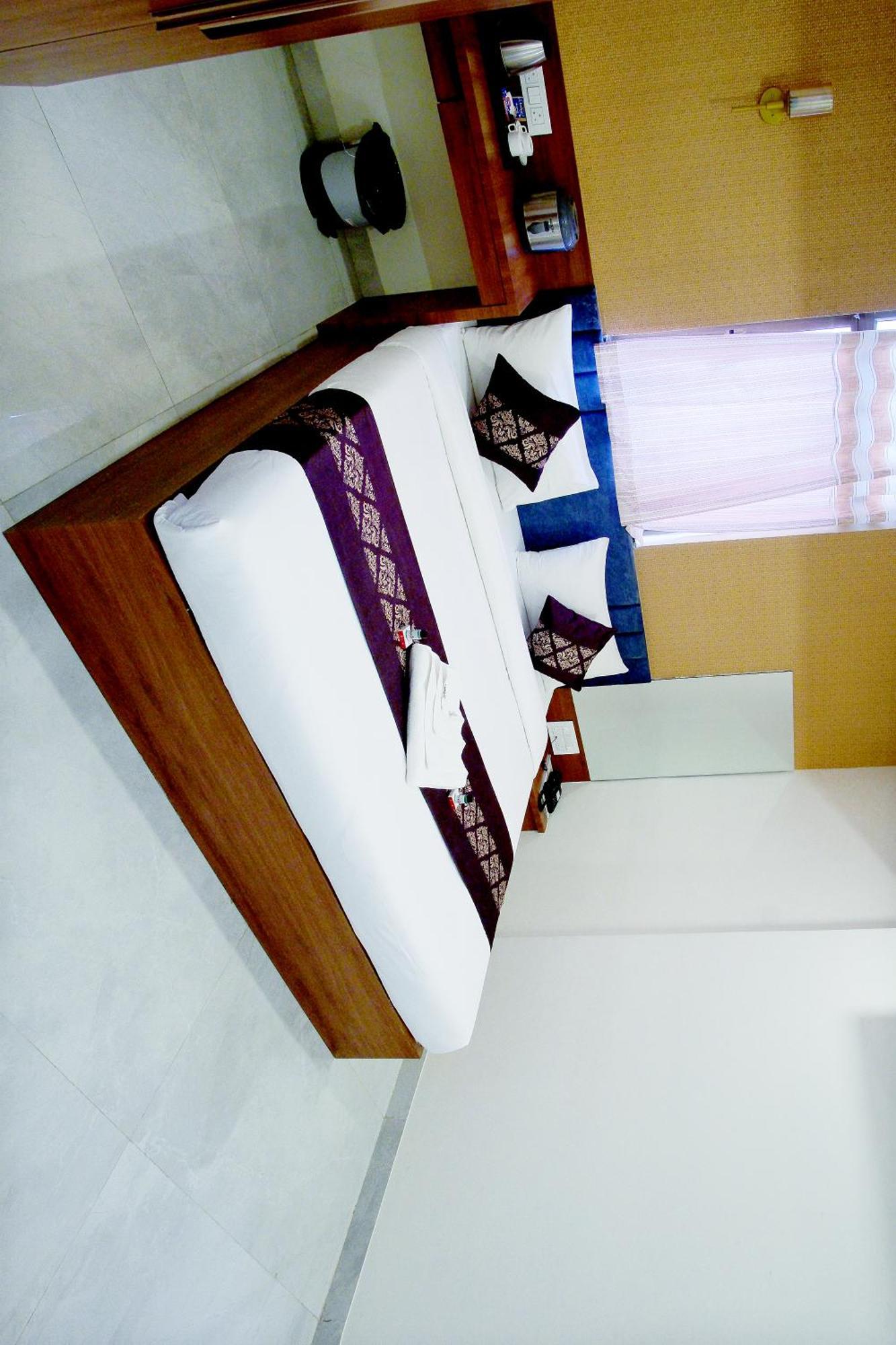 Hotel The Marion Нашик Екстер'єр фото